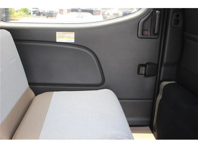 CARAVAN van 2WD
