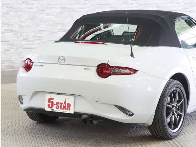 ROADSTER