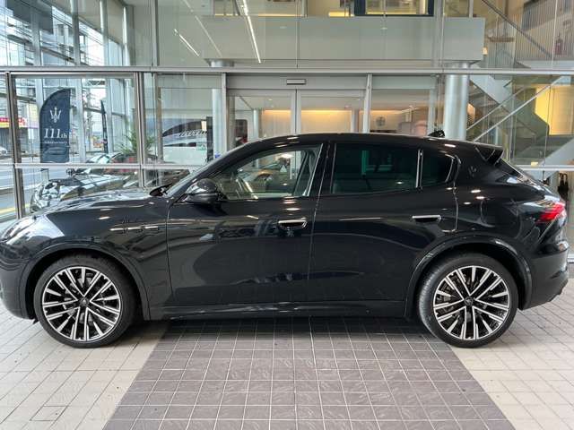 MASERATI Grecale