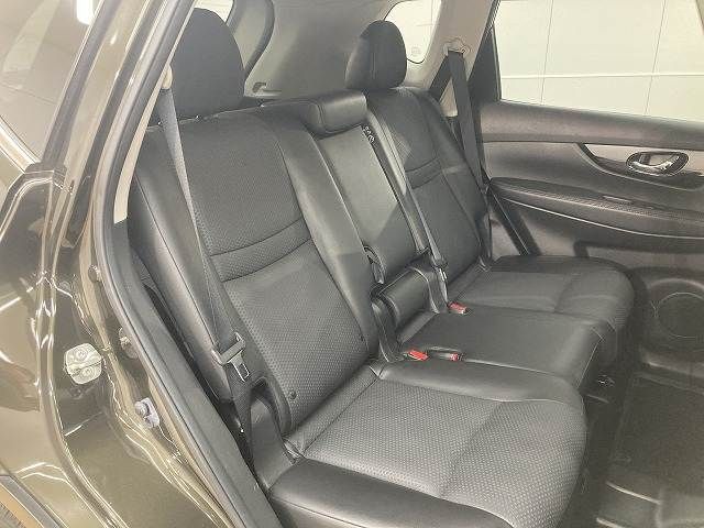 X-TRAIL 4WD