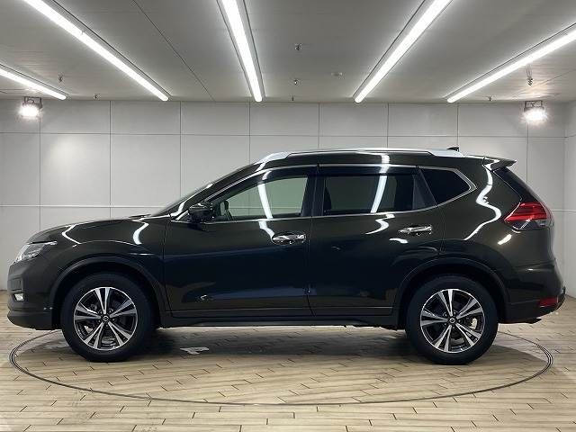 X-TRAIL 4WD