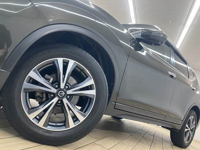 X-TRAIL 4WD
