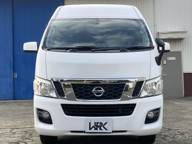NV350 CARAVAN 4WD