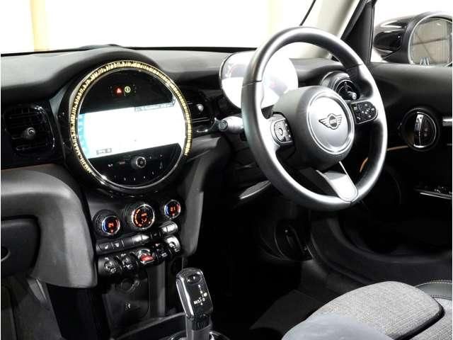 MINI COOPER SD 5DOOR