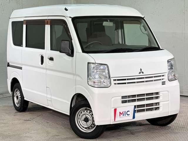 MINICAB van
