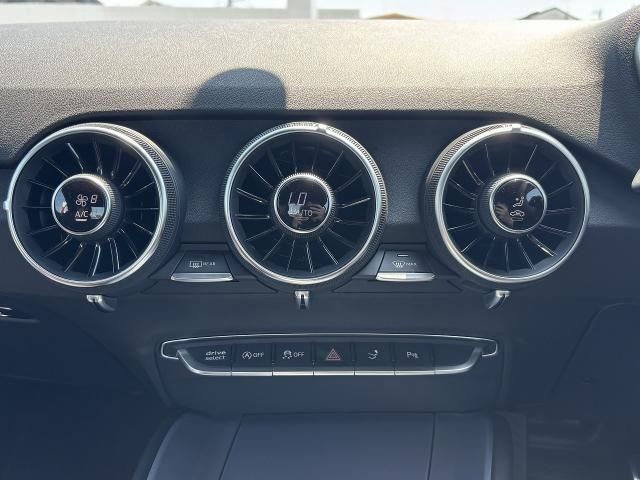AUDI TT coupe