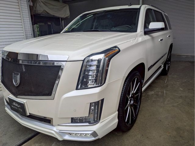 CADILLAC ESCALADE