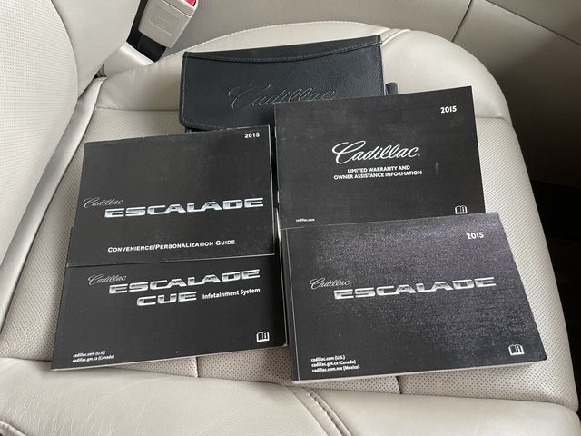 CADILLAC ESCALADE