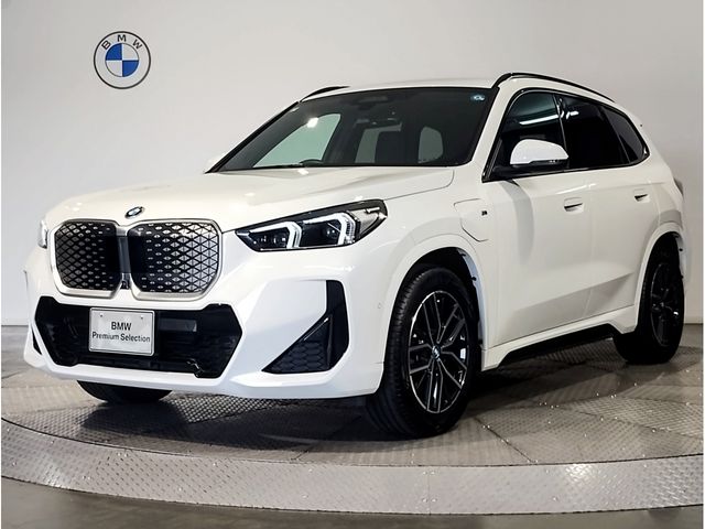 BMW iX1