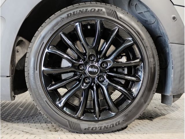 MINI COOPER D CLUBMAN