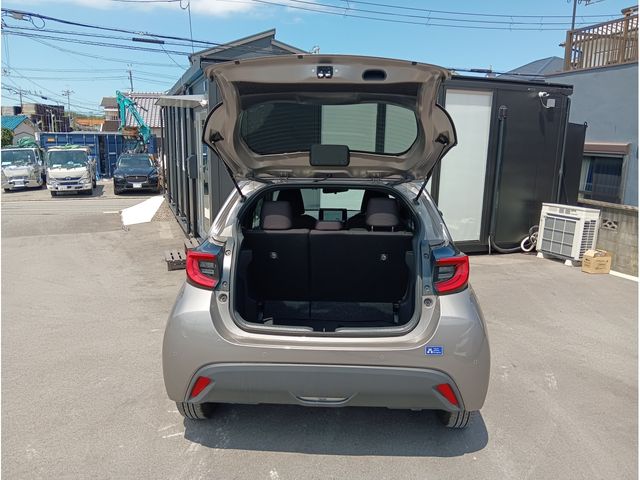 YARIS