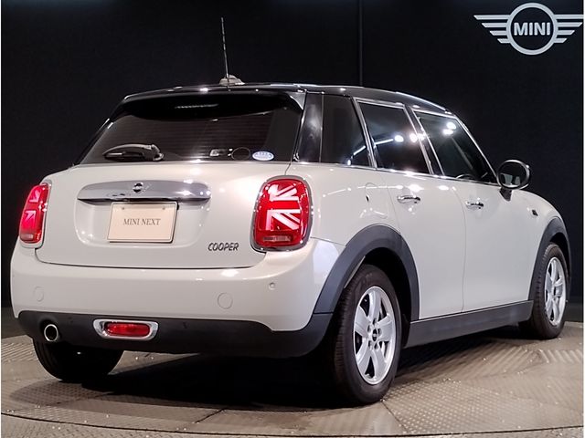 MINI COOPER 5DOOR