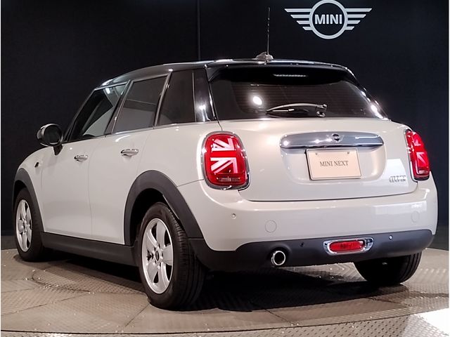 MINI COOPER 5DOOR