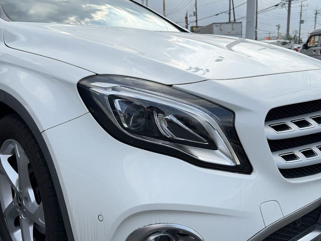 MERCEDES BENZ GLA class