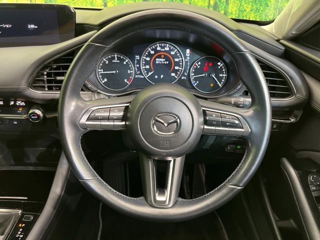 MAZDA3 SEDAN