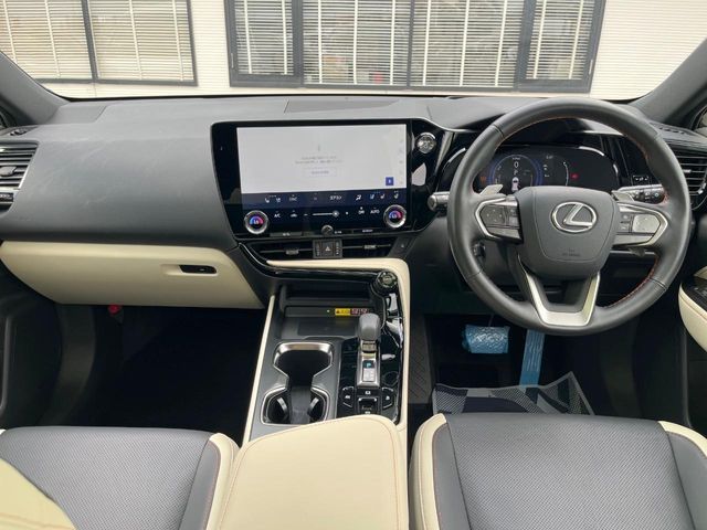 LEXUS NX350h