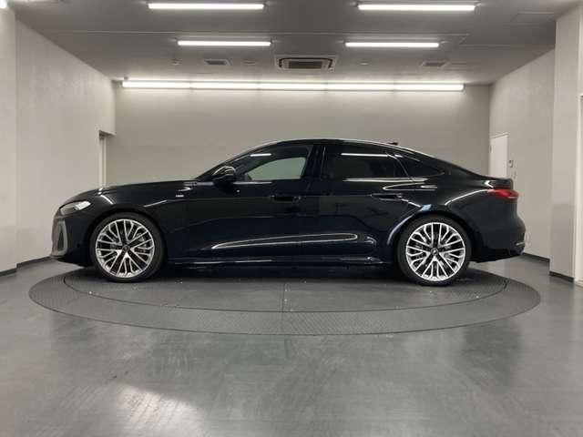 AUDI A5 Sedan