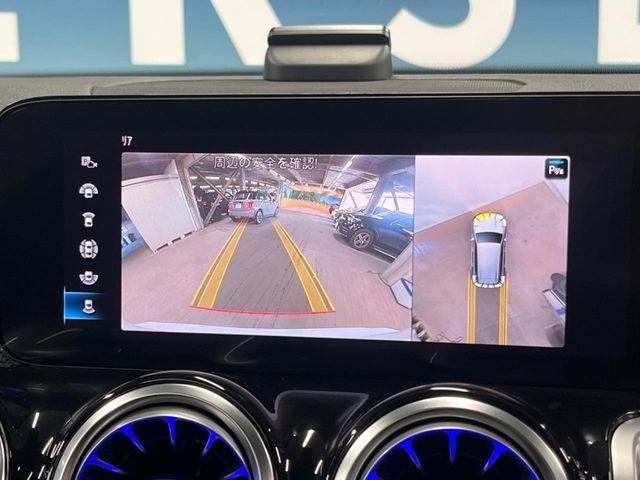 MERCEDES BENZ GLB