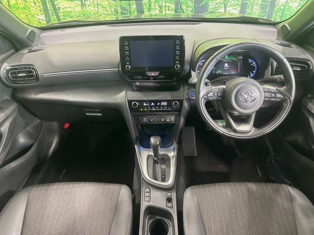YARIS CROSS HYBRID