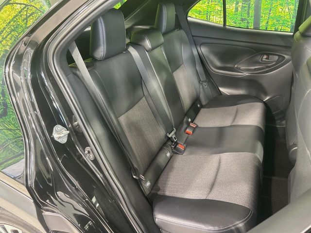 YARIS CROSS HYBRID