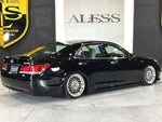 CROWN sedan hybrid