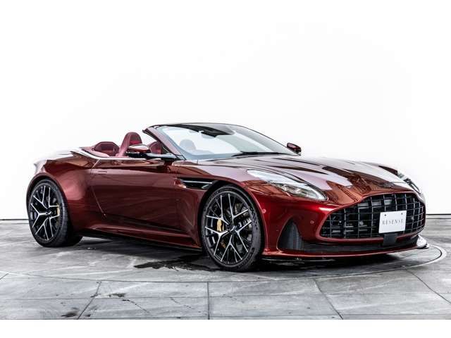 ASTON MARTIN open