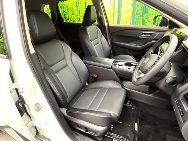 X-TRAIL HYBRID 4WD