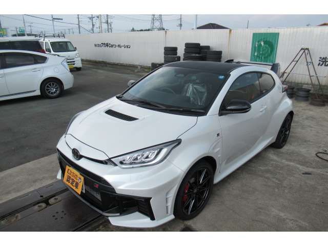 GR YARIS