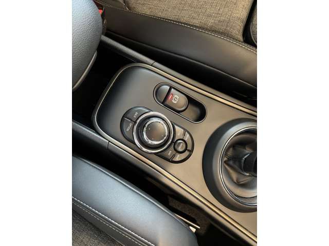 MINI COOPER SD CROSSOVER