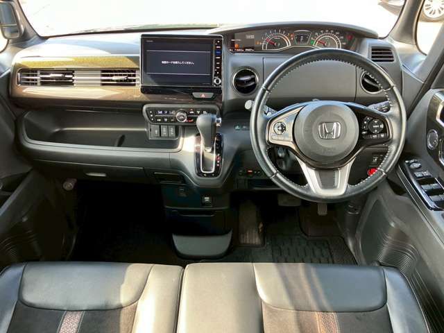 N BOX CUSTOM 4WD