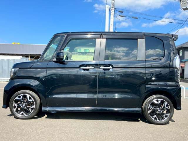 N BOX CUSTOM 4WD