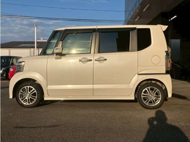 N-BOX