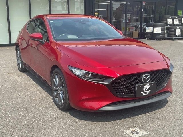 MAZDA3 FASTBACK