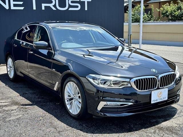 BMW 5 Series sedan