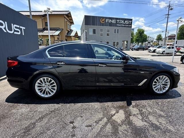 BMW 5 Series sedan
