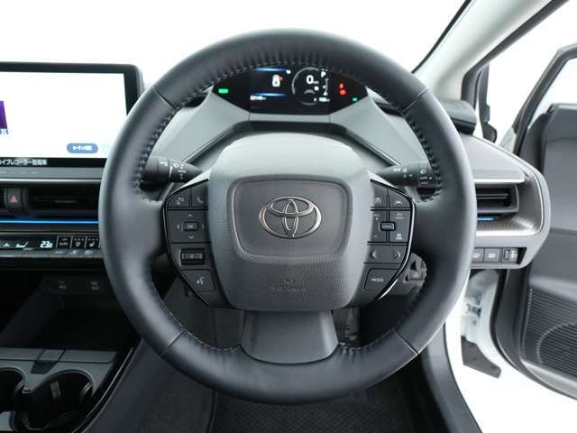 PRIUS 4WD