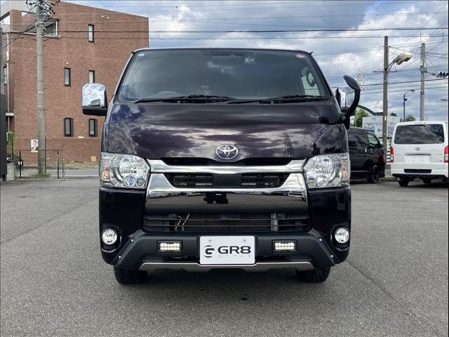 HIACE van 4WD