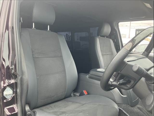 HIACE van 4WD