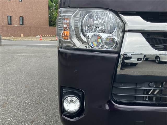 HIACE van 4WD