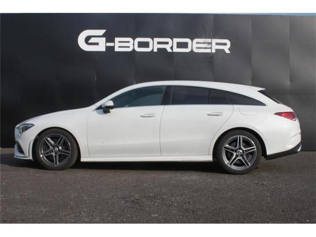 MERCEDES BENZ CLA Shooting Brake
