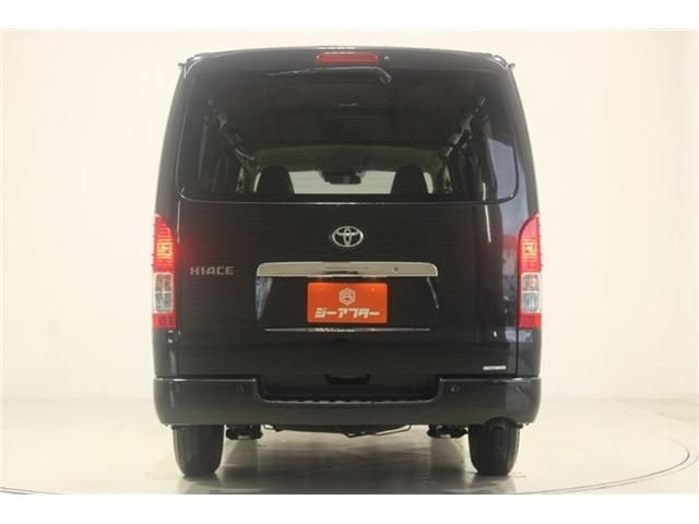 HIACE van 4WD
