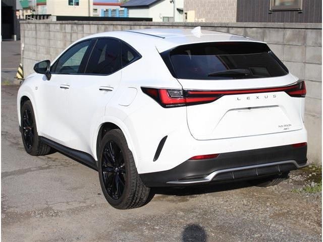 LEXUS NX350h AWD
