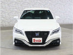 CROWN sedan hybrid