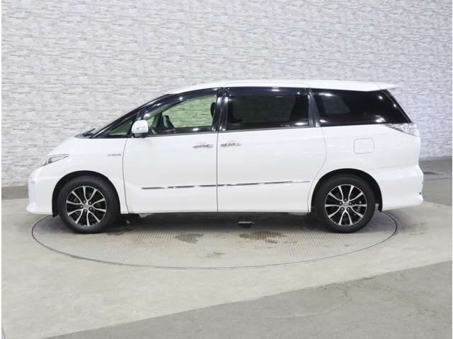 ESTIMA HYBRID 4WD