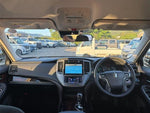 CROWN sedan hybrid