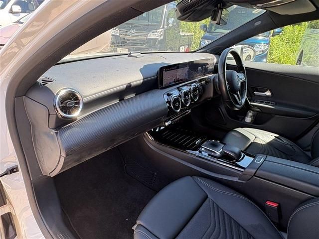 MERCEDES BENZ A class