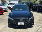 CROWN sedan hybrid