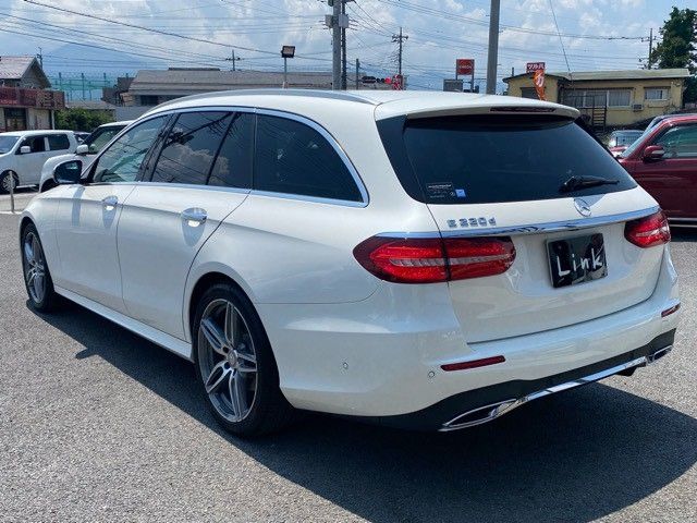 MERCEDES BENZ E class stationwagon