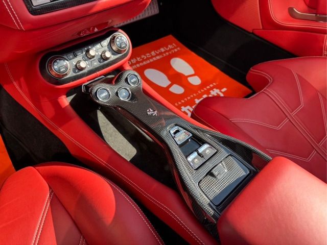 FERRARI California 30