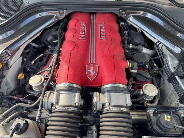 FERRARI California 30